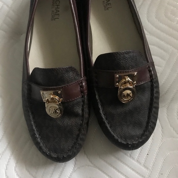 Shoes - Picture 1 of 1